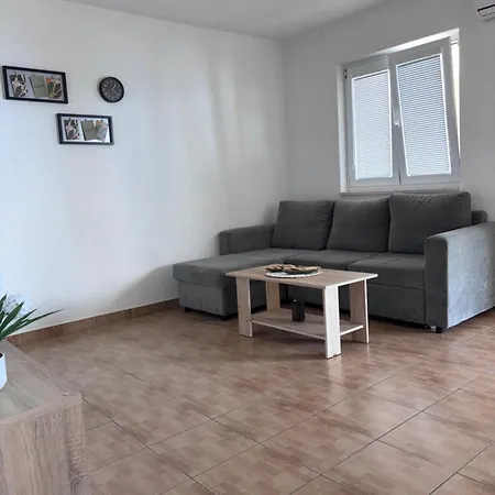 Dva Galeba Apartment Celina