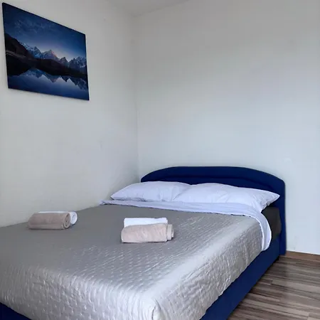 Apartment Dva Galeba *
